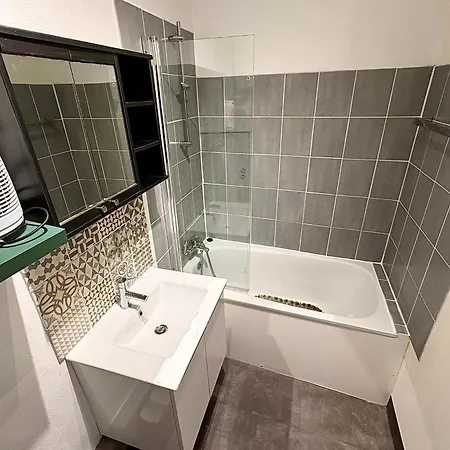 25m Near Station & Jardin Des Plantes * Nantes