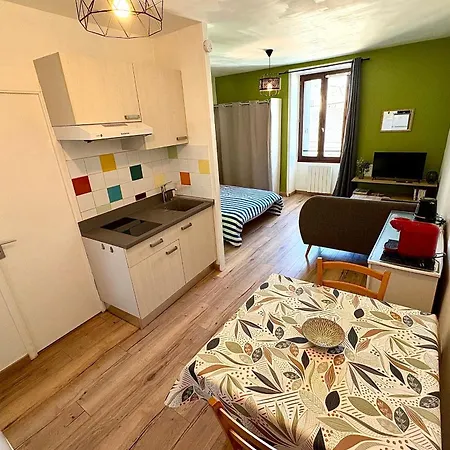 Apartament 25m Near Station & Jardin Des Plantes